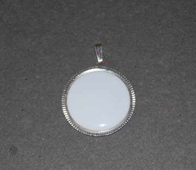 Medaljong Silverfärg platta 32mm