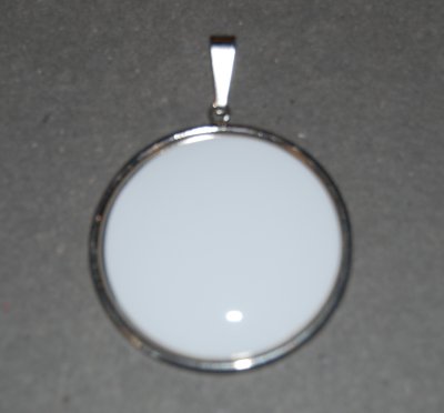 Medaljong Platinafärg 42mm